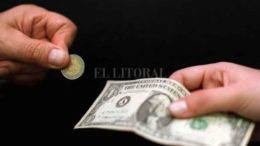 La provincia de Santa Fe le cobra a 4 ciudades una deuda en dólares de los ’90