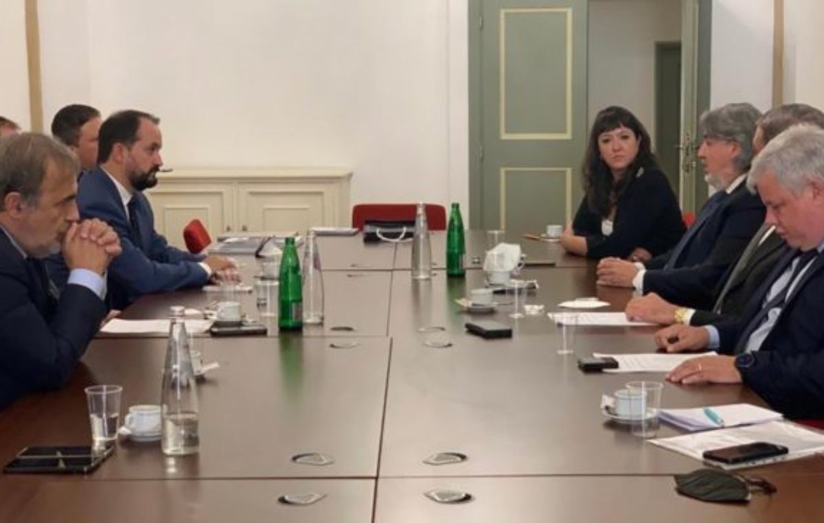 Una delegación del Parlasur se reunió en Roma con miembros del Parlamento italiano