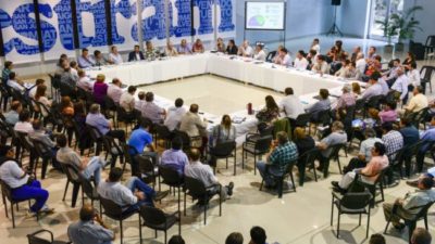 Santa Fe: Desde Festram advierten que la Provincia ya empezó a ajustar fuerte los recursos a municipios