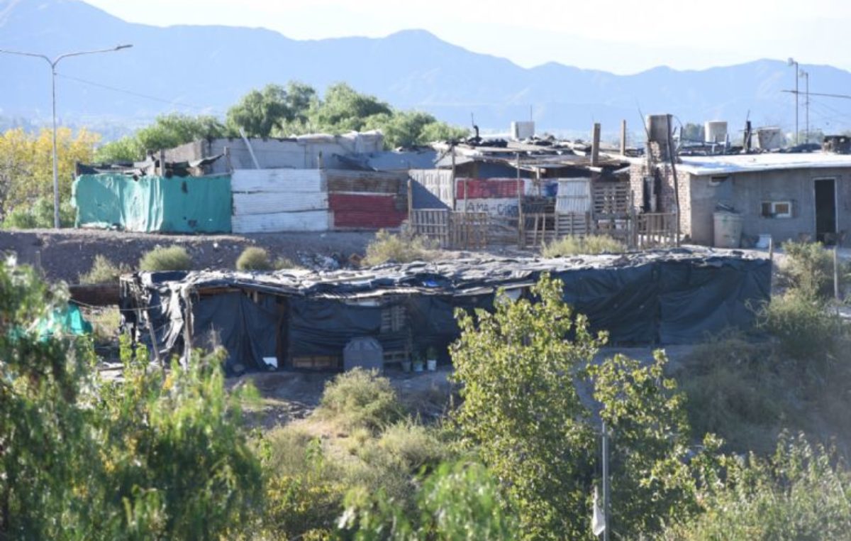 Así se ve el imparable avance de los asentamientos en Mendoza