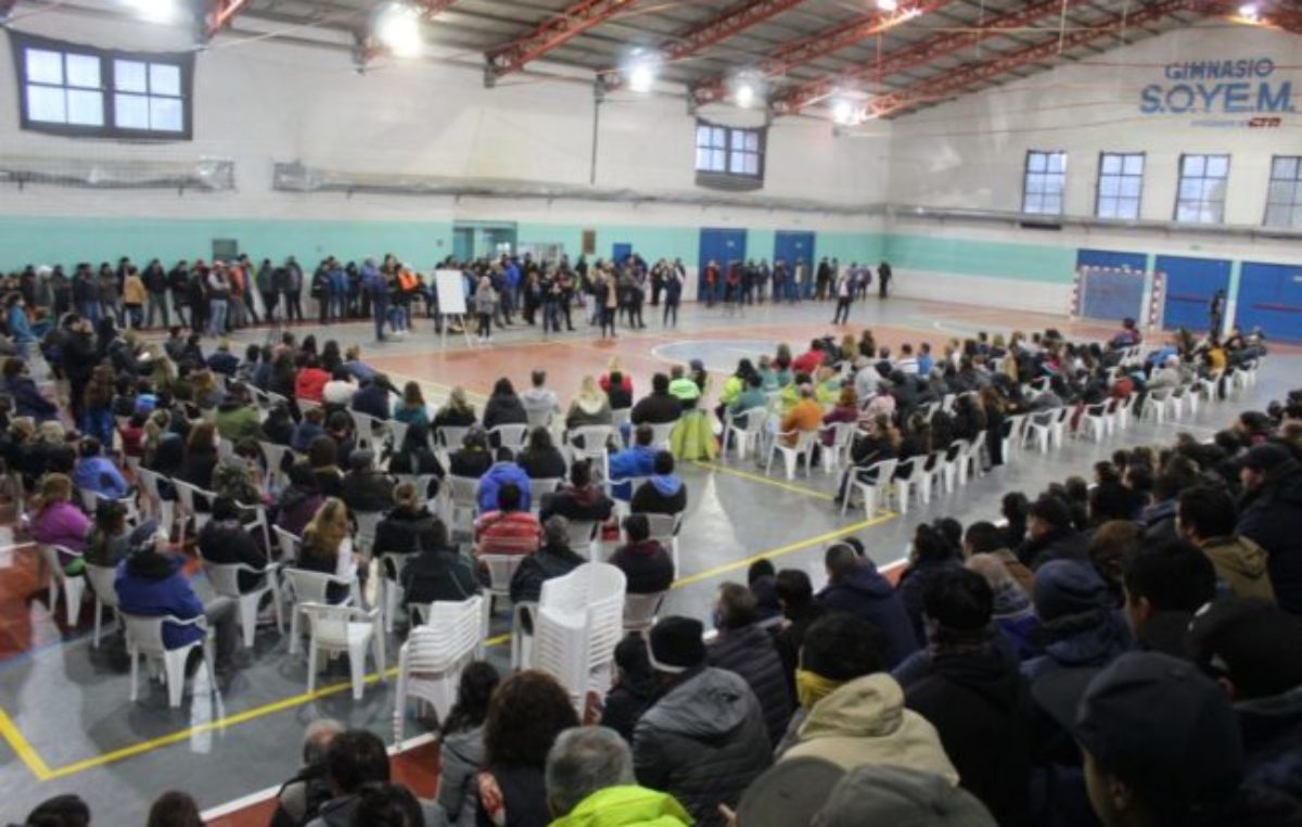 Trabajadores municipales de Bariloche rechazaron la oferta salarial del Ejecutivo y anunciaron medidas de fuerza