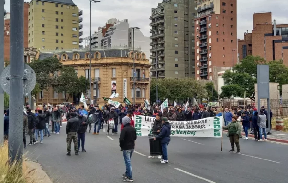 Jornada de protesta y asambleas del SUOEM en 20 puntos de la ciudad de Córdoba
