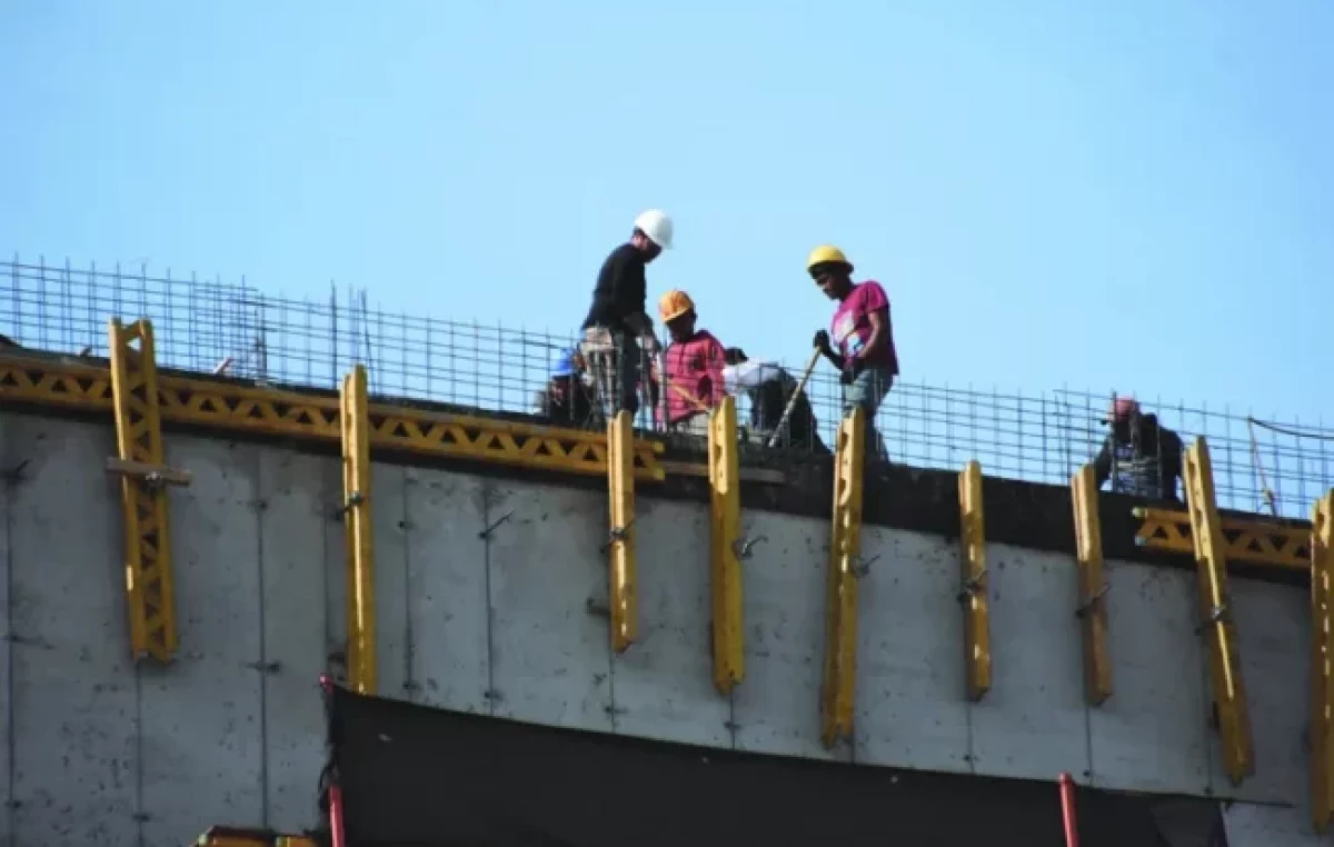 Nivel récord de empleo en febrero para la Construcción en Neuquén
