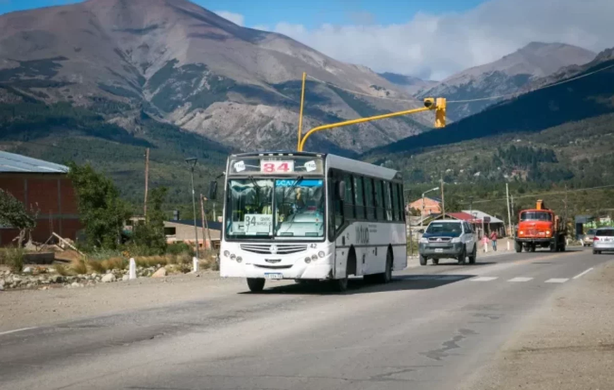 El Municipio de Bariloche multó a Mi Bus pero el día anterior le dio casi 17 millones de pesos