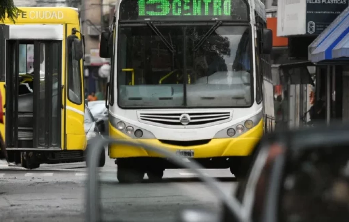 Manzur dijo que los recursos nacionales para el transporte del interior supera cualquier inflación