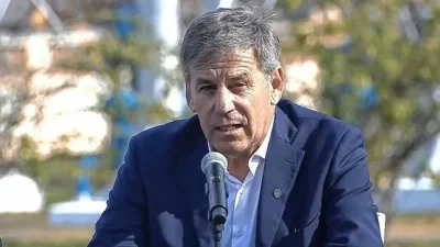 El intendente de la ciudad le pidió al Presidente «mayor federalismo» con los subsidios porque «los santafesinos lo sufrimos»