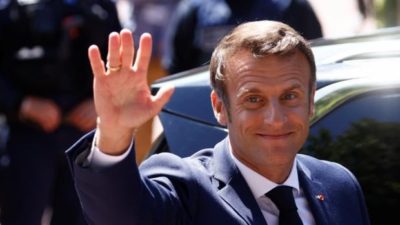 Macron atacó a la izquierda para lograr la mayoría parlamentaria en el balotaje