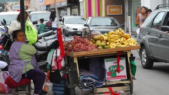 En Jujuy, el trabajo informal duplica al empleo privado
