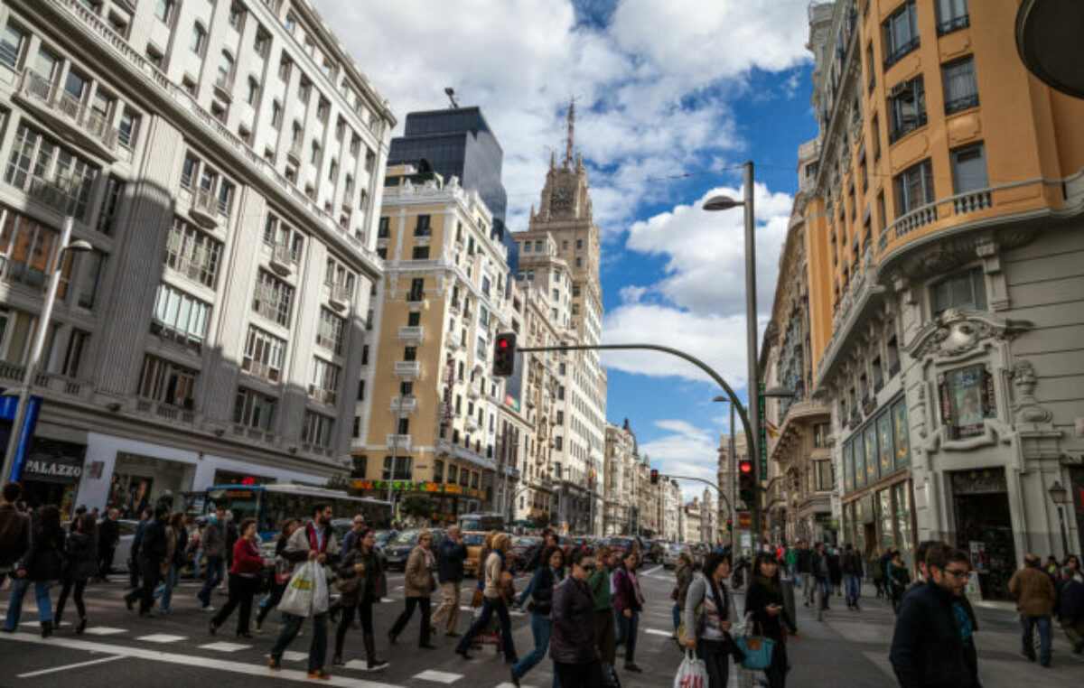 España: tres de cada cuatro personas ven mal la economía y el 26% no llega a fin de mes