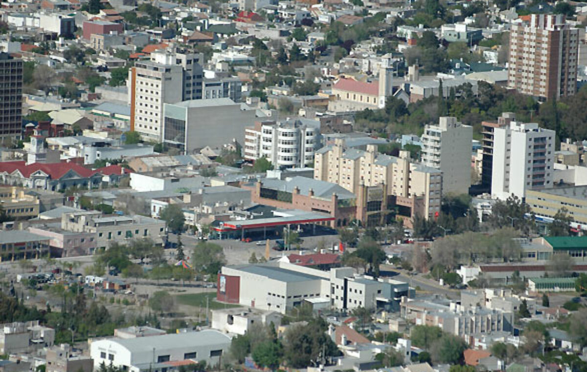 Aumenta la cantidad de casas en venta porque «la gente se quiere ir de Trelew»