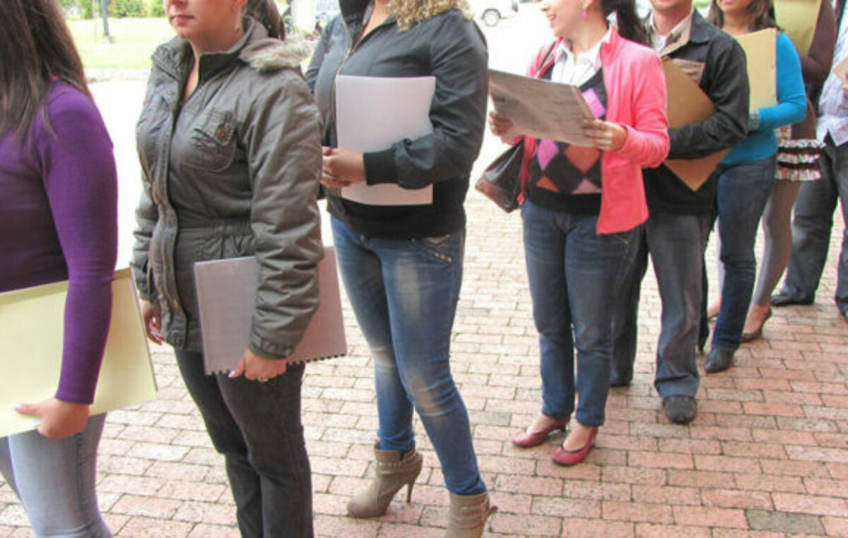 Las mujeres jóvenes registran la mayor tasa de desocupación en América Latina y el Caribe