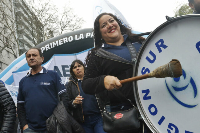 La Marcha De La Cgt La Cta Y Los Movimientos Sociales Minuto A Minuto