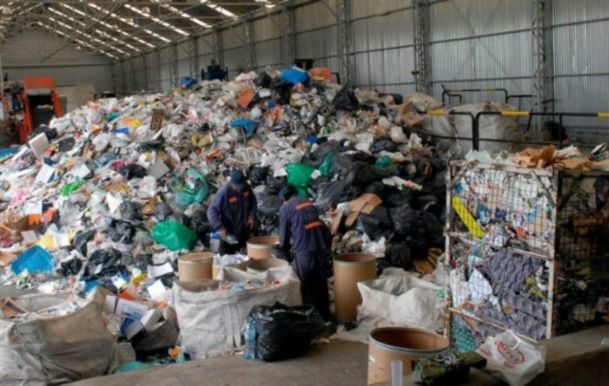 La correcta gestión de residuos soluciona problemas socioambientales