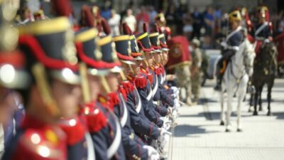 Con desfiles, actos y granaderos, las provincias honrarán al general San Martín