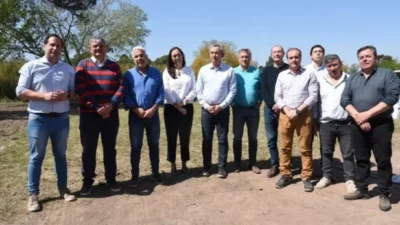 Al Obelisco: intendentes y jefes comunales santafesinos reclamarán por las quemas