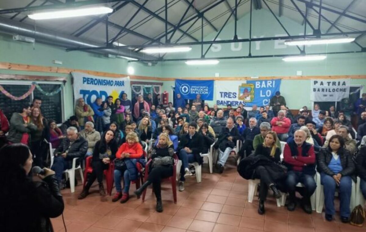 Se realizó un Cabildo Peronista en Bariloche buscando candidaturas para 2023