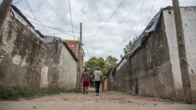 Pobreza en el Gran Rosario: advierten que en el territorio «no se nota» la baja