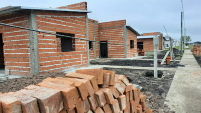 El Gobierno nacional finalizará 105 viviendas en Concordia mediante el programa “Reconstruir”