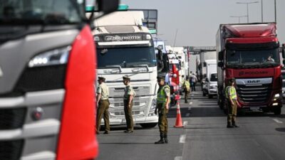 El paro de camioneros en Chile afecta el abastecimiento