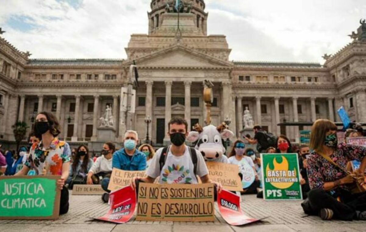 Convocan a una reunión para emitir dictamen el próximo jueves sobre Ley de Humedales