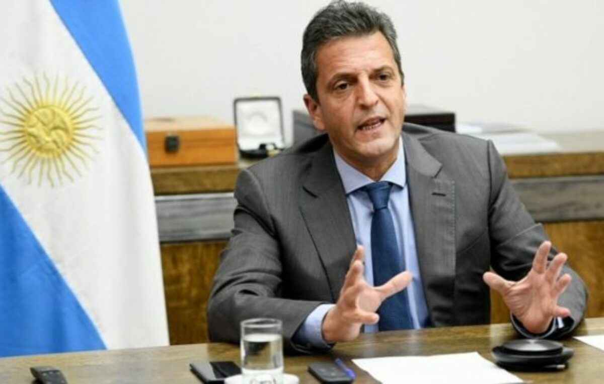 «Contracción fiscal» en la gestión de Sergio Massa