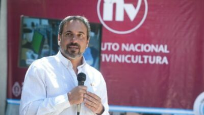 El peronismo mendocino ya tiene un precandidato a gobernador: Martín Hinojosa