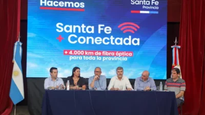 Santa Fe+Conectada: intendentes y jefes comunales se suman a la generación de arraigo