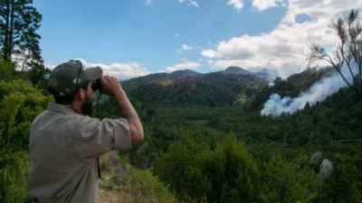 La Comarca Andina cuenta con un helicóptero para combatir incendios en el verano