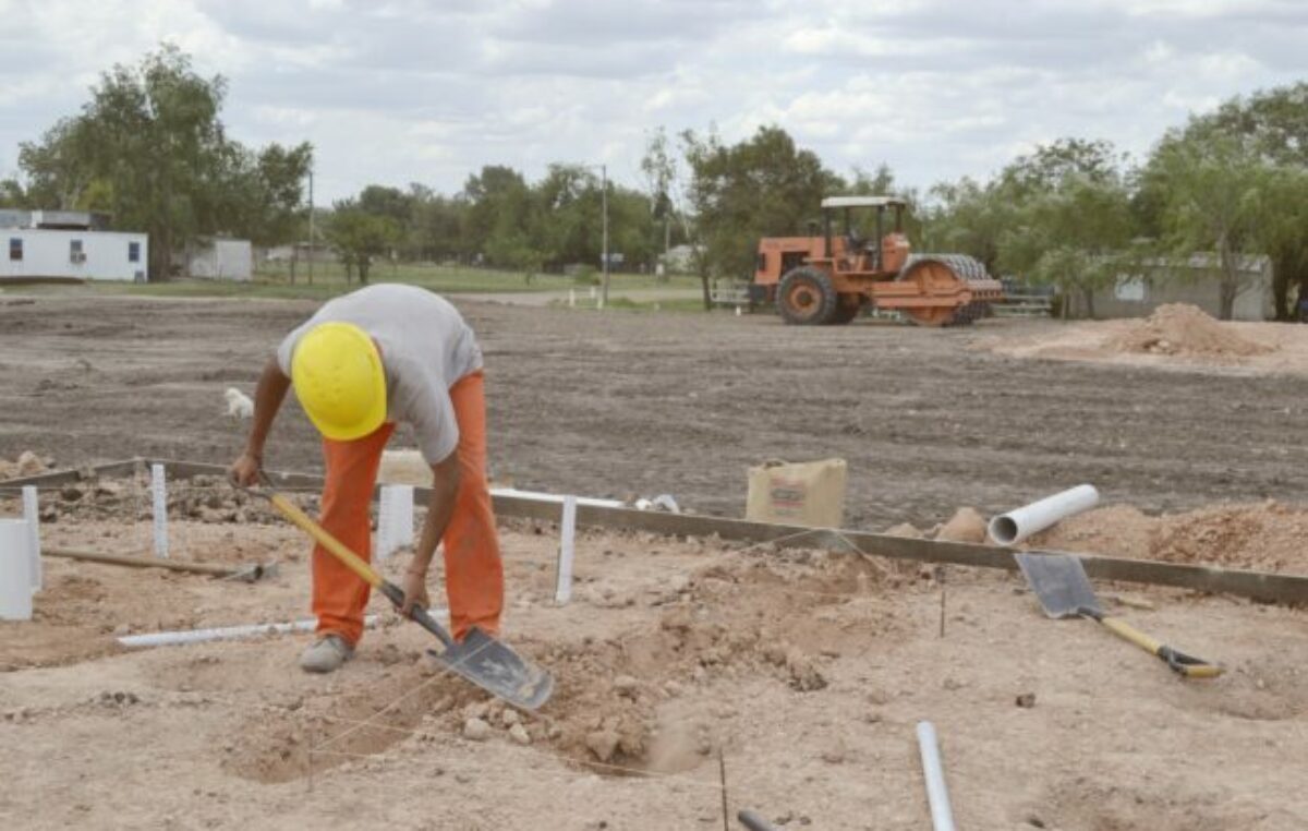 Construyen 28 viviendas en Concepción del Uruguay para trabajadores municipales