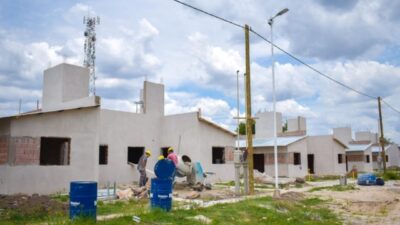 Con fondos provinciales, se construyen 81 nuevas viviendas en seis localidades entrerrianas