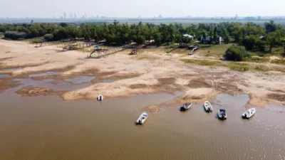 El titular del Instituto Nacional del Agua alertó por la «preocupante» bajante del río Paraná