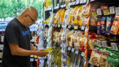 La inflación de diciembre fue del 5,1% y en 2022 llegó al 94,8%, la más alta desde 1991