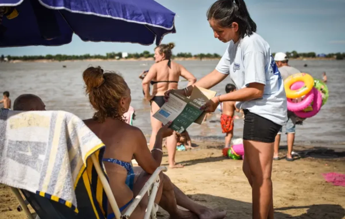 Mujeres cartoneras de Rosario promueven la recuperación de materiales en la Rambla