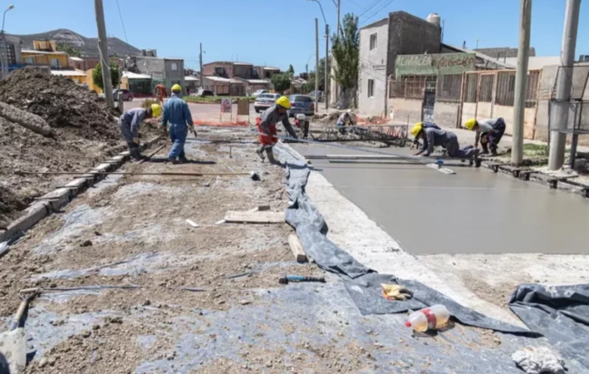 El Municipio de Comodoro ya pavimentó más de 500 cuadras en distintos barrios 