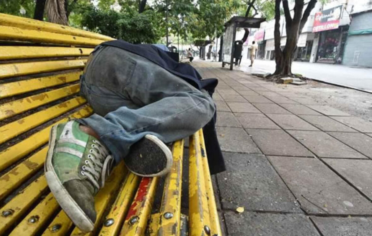 Quienes duermen en las calles en Rosario son cada vez mas jóvenes