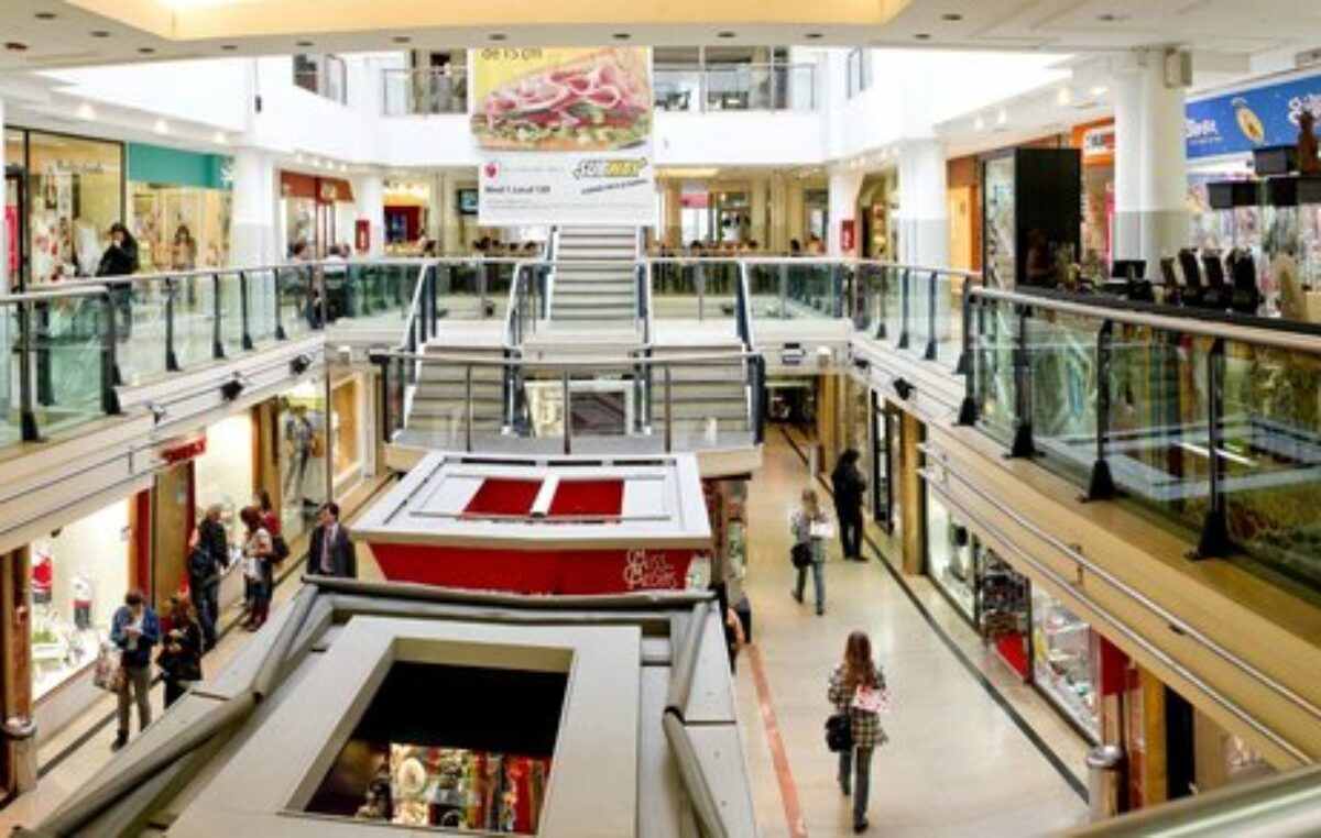 Los paseos comerciales de Rosario tienen el 93% de los locales ocupados