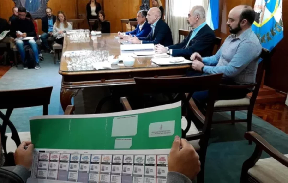 Solo en boletas electorales, los seis municipios peronistas de Mendoza tendrán que desembolsar $140 millones