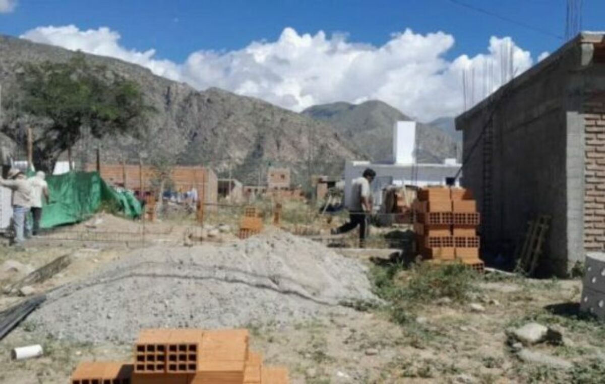 El Gobierno lleva adelante 97 nuevas viviendas en la localidad de Cayafate
