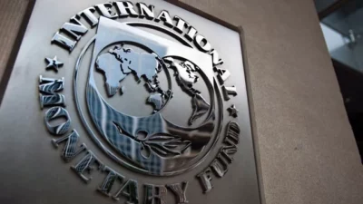 Quiénes son los tres economistas de la oposición que llamaron al FMI para bloquear ayudas