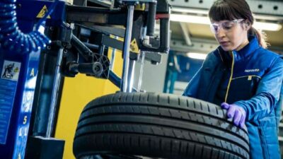 Córdoba: Capacitan a mujeres en la industria del neumático: su presencia “mejora la productividad”