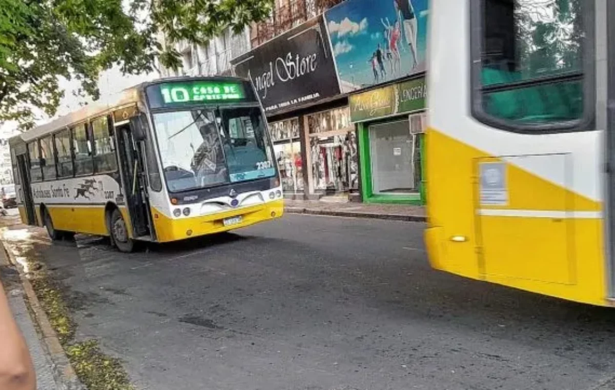 Colectivos: Nación no aportó los subsidios de febrero y marzo al transporte del interior y surge un nuevo conflicto