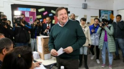 Alberto Weretilneck le sacó más de 17 puntos a Tortoriello en las elecciones de Río Negro