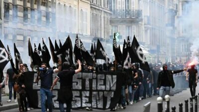 Francia prohibirá manifestaciones de extrema derecha