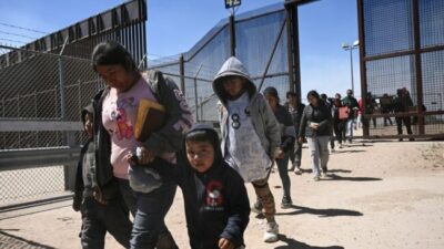 Estados Unidos promulga una nueva norma migratoria a horas de que expire el Título 42