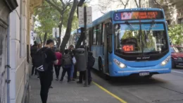 El municipio de Rosario se apresta a aumentar el boleto de colectivos a $120