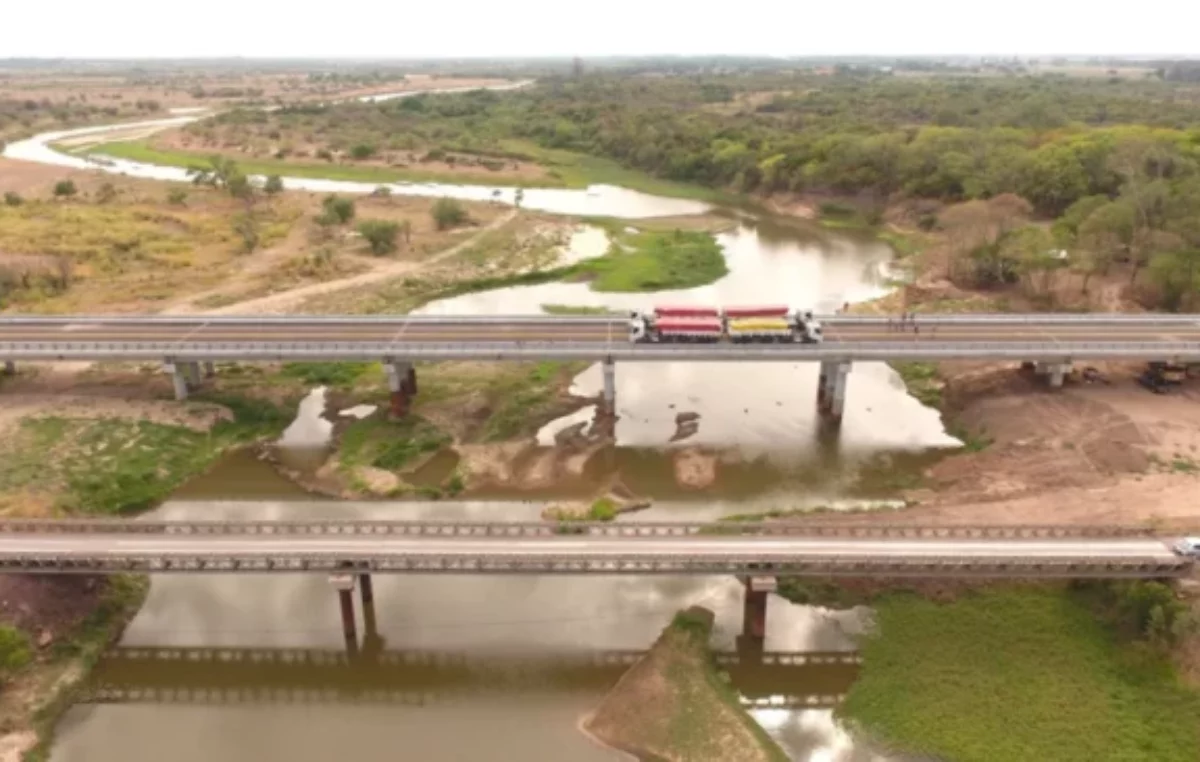 Vialidad Nacional inaugura el nuevo puente que une tres localidades correntinas