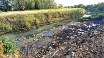 Rosario: Contaminación del arroyo Ludueña, un problema sin causas ni soluciones a la vista