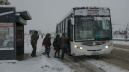 Bariloche: Sube el colectivo a 158 pesos: «No queda más remedio», dijo el Municipio