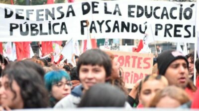 Uruguay: paro de docentes y estudiantes contra el ajuste en educación