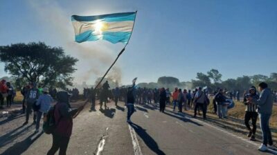 Jujuy: Los focos de protesta continúan en calles y rutas